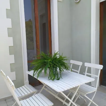 44 住宿加早餐酒店 佩萨罗