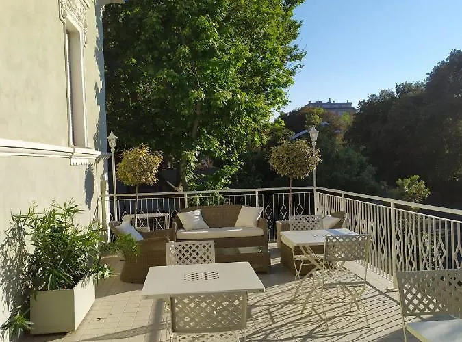 44 Frühstückspension 4*